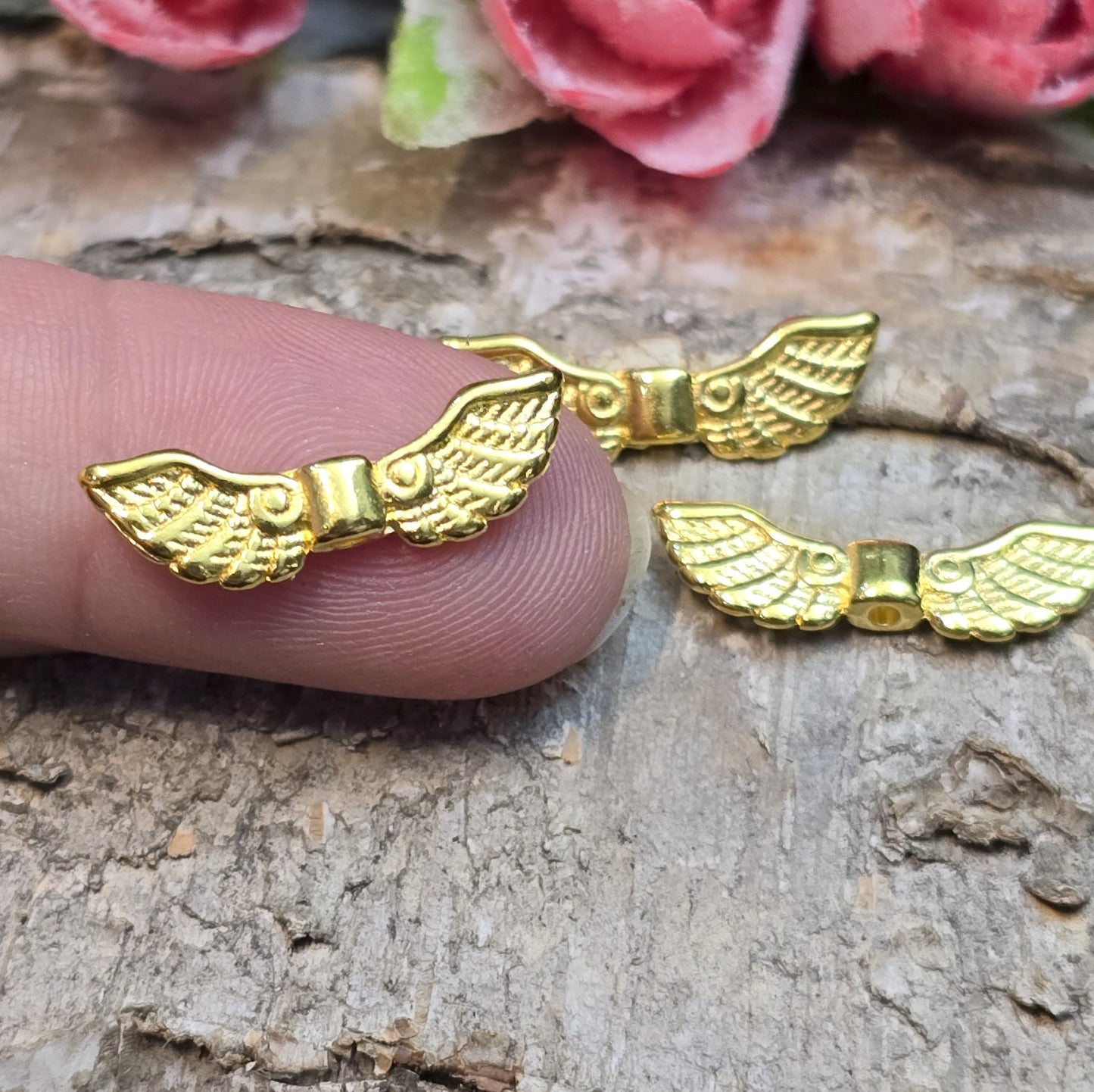 Vergoldete Engelsflügel-Perlen 21 mm – ideal für Schutzengel-Anhänger, DIY-Schmuck & Dekorationen