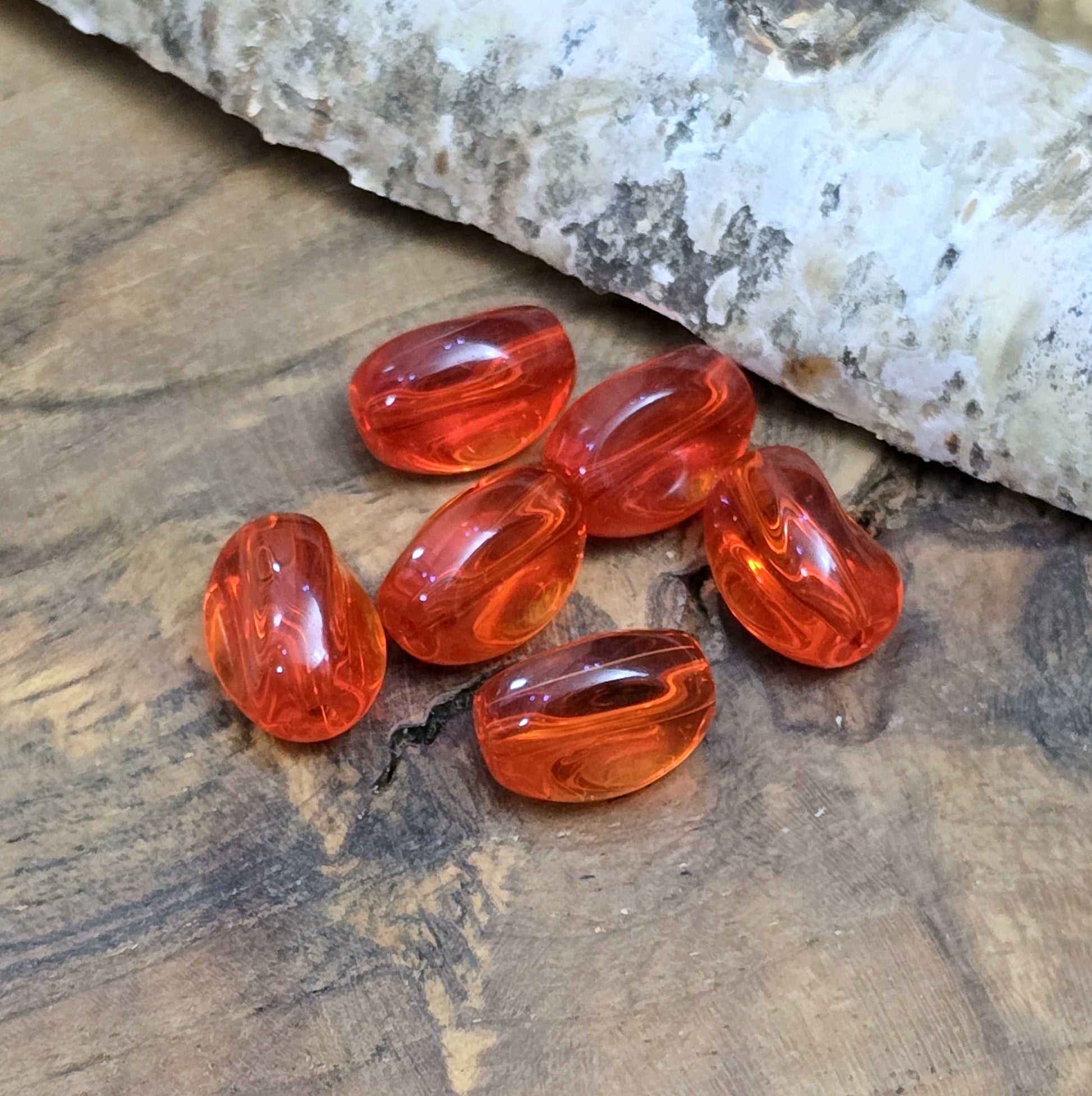 Glasperlen in Nuggetform, rot 13mm, ideal zur Schmuckherstellung