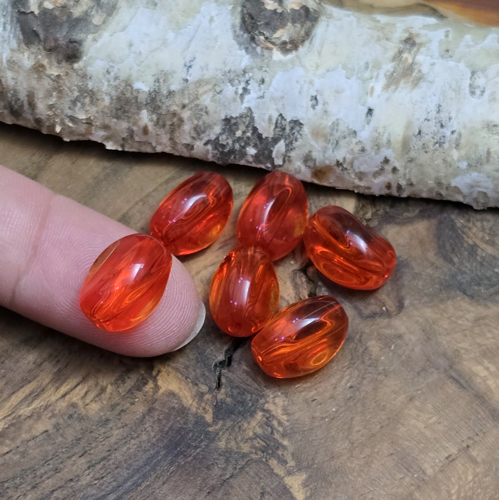 Glasperlen in Nuggetform, rot 13mm, ideal zur Schmuckherstellung