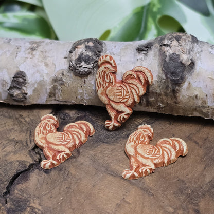 Das Bild zeigt Flatbacks Hühner – 23 x 18mm – Antik-Look – Charmante Akzente für deine DIY-Projekte