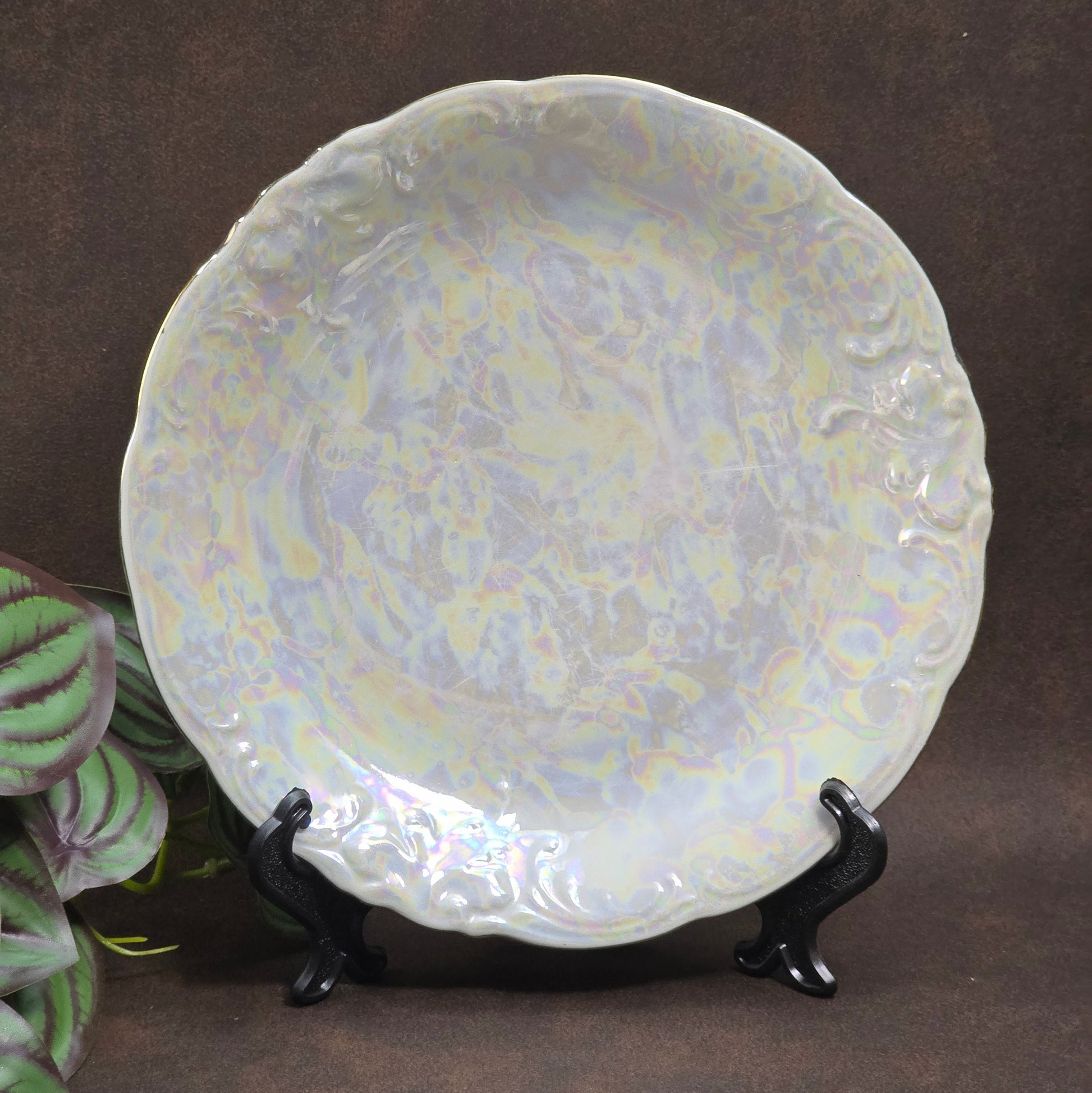 3-teiliges Walbrzych Gedeck aus den 1970ern: Weiß, Goldrand & Lusterware-Schimmer. Sehr guter Zustand, perfekter Vintage-Charme für Sammler und Teestunden.