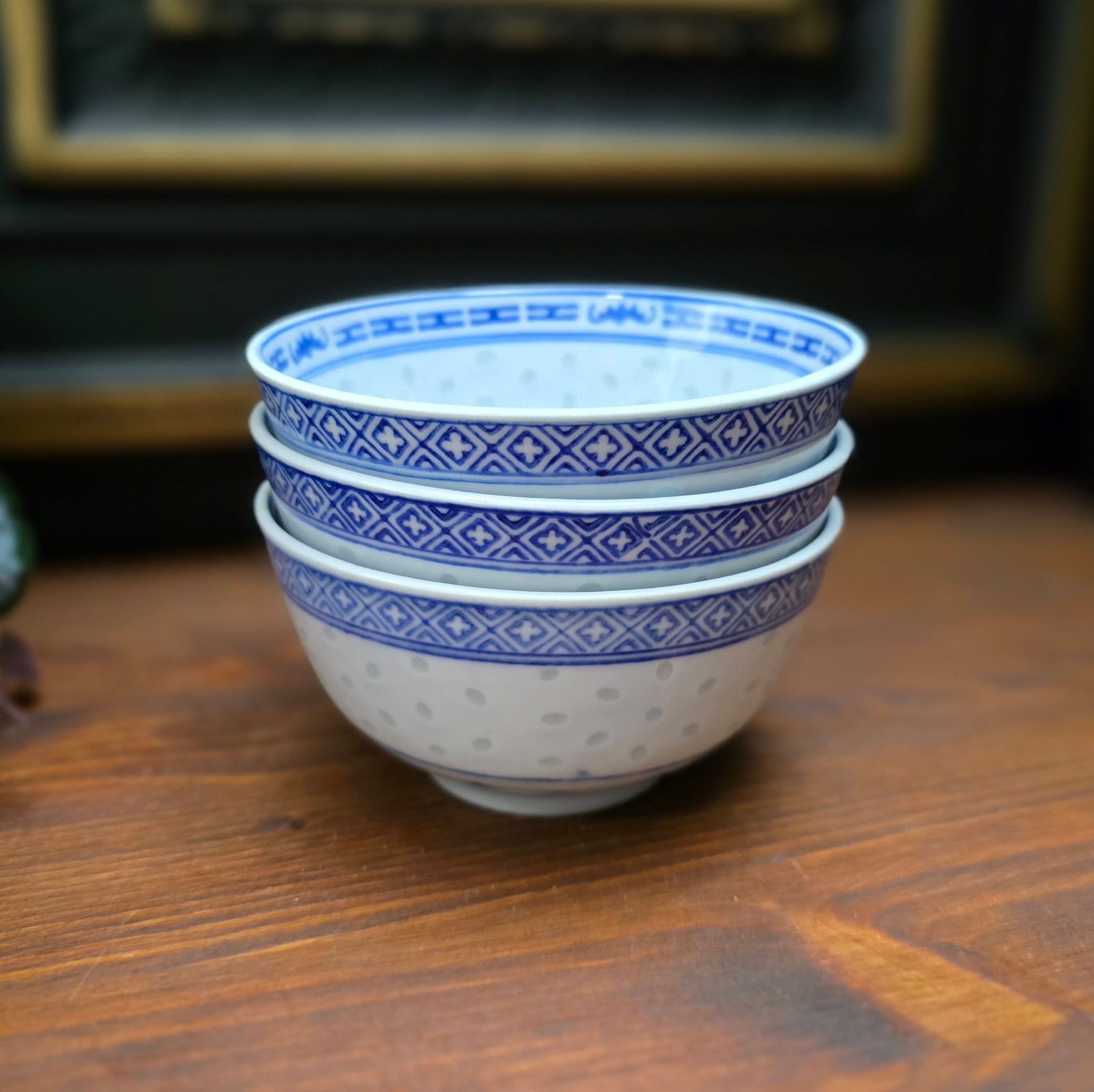 3 Tienshan Schalen „Chinese Blue“ – florale & Drachen-Motive, Porzellan aus Jingdezhen (1970s) – Vintage-Flair & China-Charme für deinen Tisch.