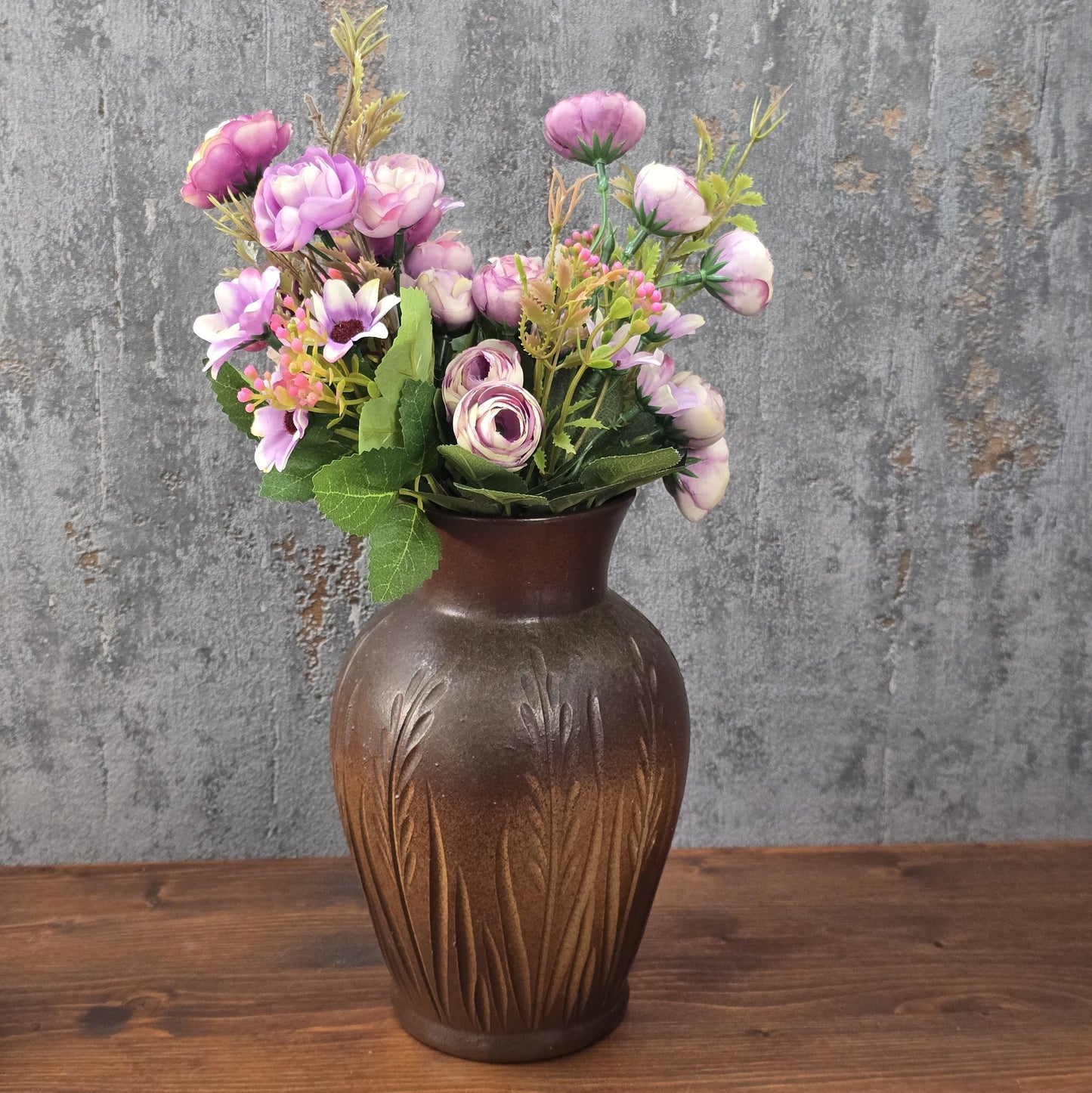 Vintage Art-Déco-Vase, braun gespritzt mit plastischem Ährenrelief, H 21 cm, Ø 12,5 cm, innen glänzend braun, wahrscheinlich Nordböhmen 1930er.