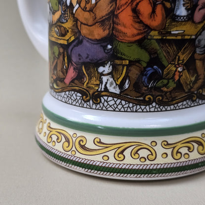 BMF Bierseidel aus weißem Glas mit farbigem Wirtshausmotiv und Zinndeckel, Vintage 1970er/80er