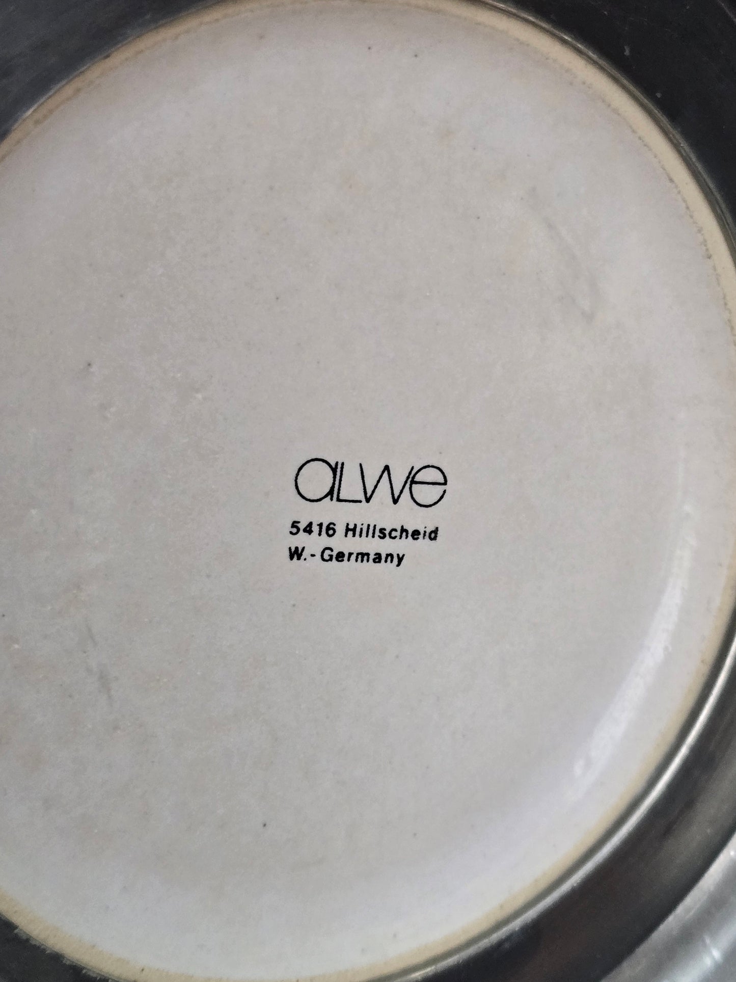 Historischer ALWE Bierkrug von 1989 mit Zinndeckel, 1 Liter Fassungsvermögen, florales Dekor, gefertigt in West Germany für Binding.