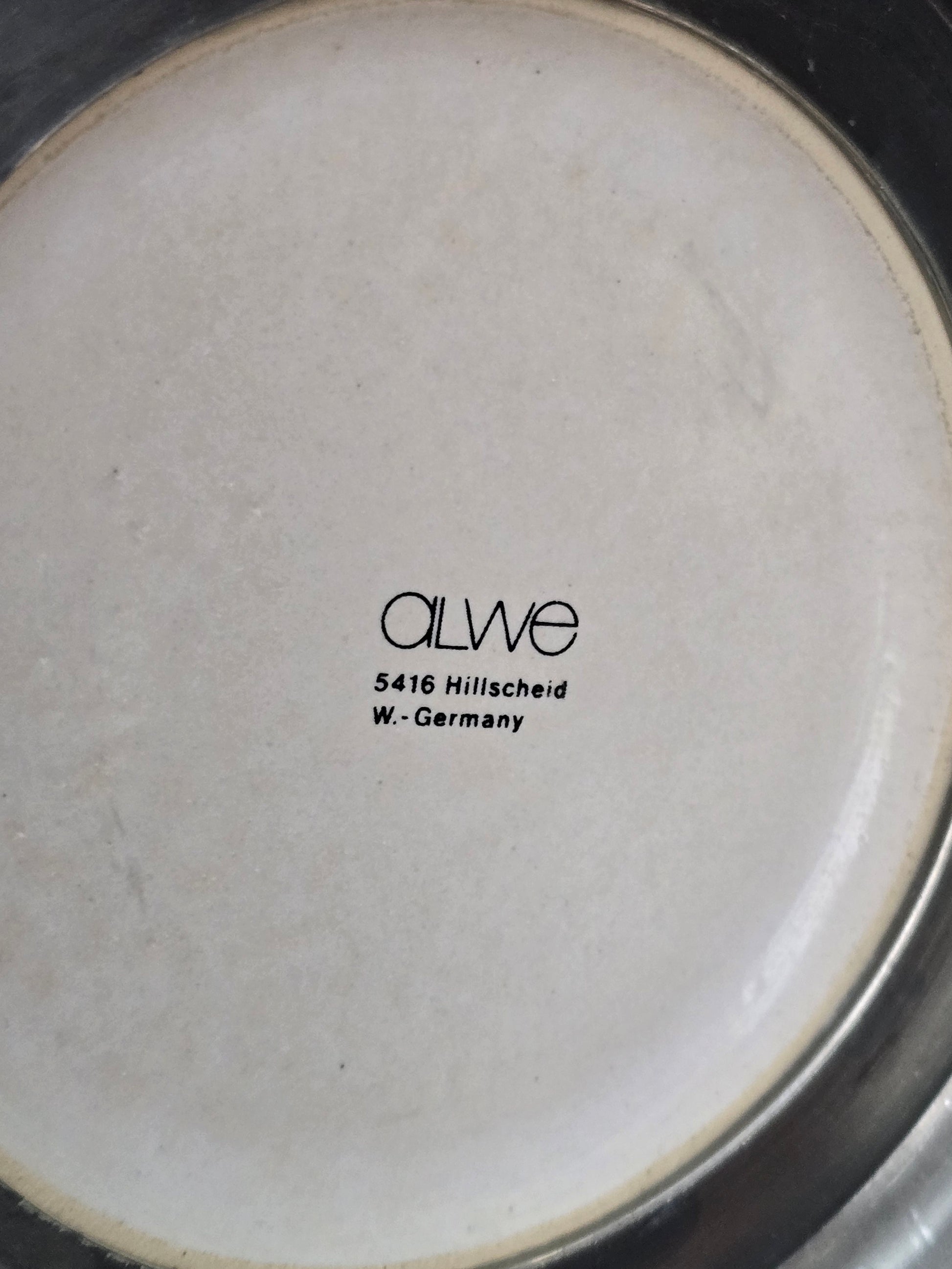 Historischer ALWE Bierkrug von 1989 mit Zinndeckel, 1 Liter Fassungsvermögen, florales Dekor, gefertigt in West Germany für Binding.