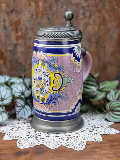 Historischer ALWE Bierkrug von 1989 mit Zinndeckel, 1 Liter Fassungsvermögen, florales Dekor, gefertigt in West Germany für Binding.