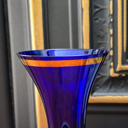 Diese edle Crystalex Vase wartet schon darauf, dein Zuhause zu bereichern – sichere dir jetzt dieses Originalstück aus Böhmen!