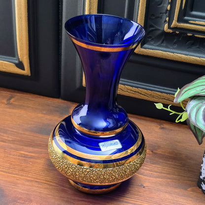 Diese edle Crystalex Vase wartet schon darauf, dein Zuhause zu bereichern – sichere dir jetzt dieses Originalstück aus Böhmen!