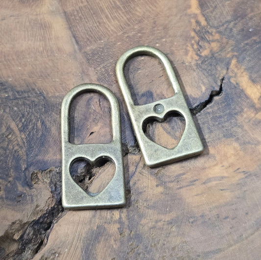 2 Anhänger Schloss mit Herz, antik bronzefarbig – romantisches Schmuckzubehör für Ketten, Armbänder, Schlüsselanhänger & kreative DIY-Projekte.