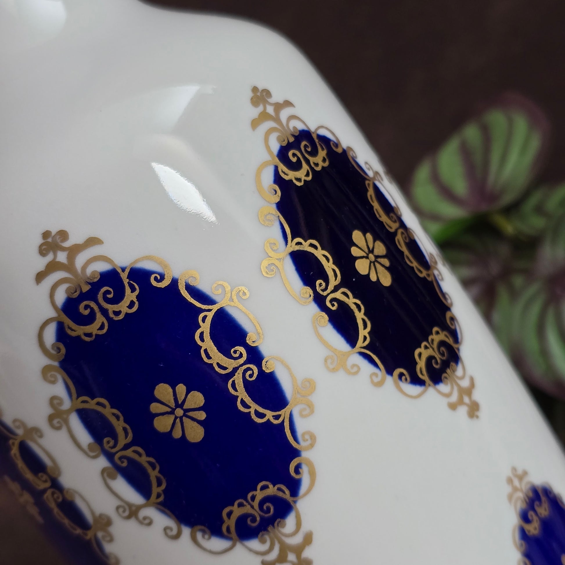 Elegante Vintage-Vase von Volkstedt (1762), 50er/60er, mit Echt-Kobalt & Golddekor. Sehr guter Zustand – DDR-Porzellankunst für Sammler & Liebhaber.