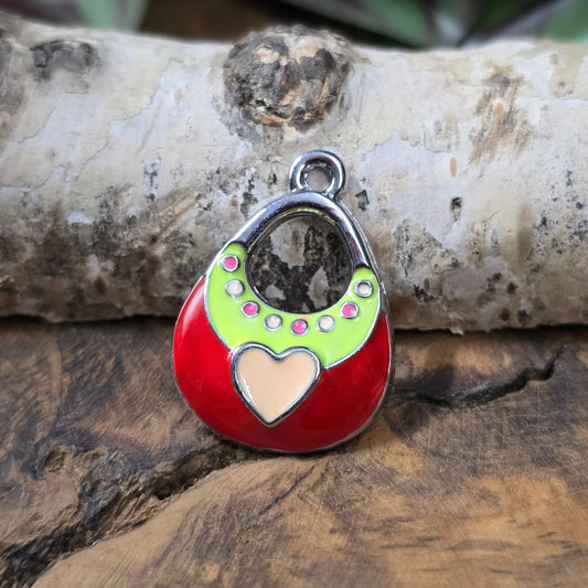 Emaillierter Taschen-Charm, Rot/Silber, ca. 25×18 mm. Metall, leicht (2,8 g). Ideal für Schmuckherstellung, Schlüsselanhänger & Taschenschmuck. 1 Stück.