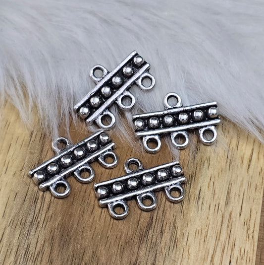 4 Ethno-Style Multiverbinder im antik silberfarbenen Look. Perfekt für Ketten, Armbänder & Ohrschmuck. Vielseitig, vintage & kreativ!