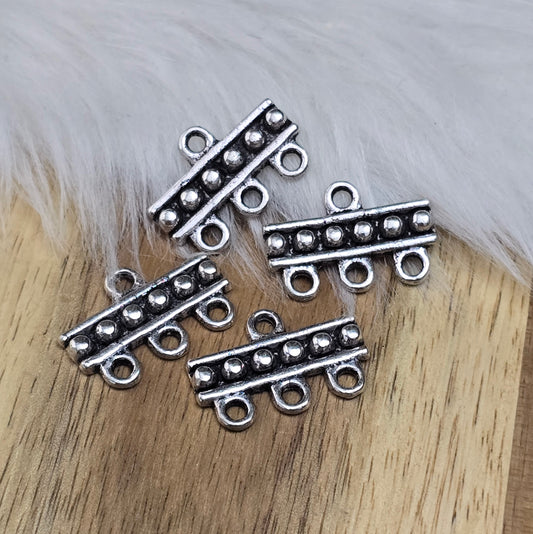 4 Ethno-Style Multiverbinder im antik silberfarbenen Look. Perfekt für Ketten, Armbänder & Ohrschmuck. Vielseitig, vintage & kreativ!