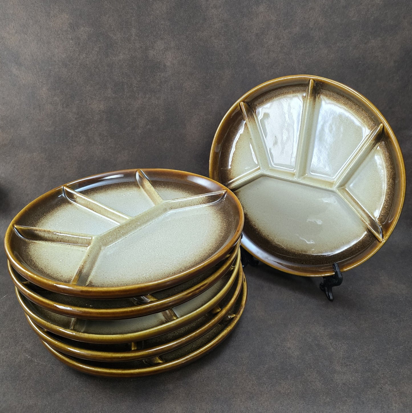 Sechsteiliger GERZ Fondueteller-Satz aus den 1970er Jahren in braun-beiger Glasur, 20 cm, Vintage W. Germany Keramik.