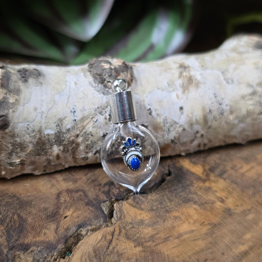 3-teilige Glasphiole im Ethno-Design mit Kappe zum Befüllen, ideal für DIY-Schmuck, Armbänder, Ohrringe und individuelle Anhänger.