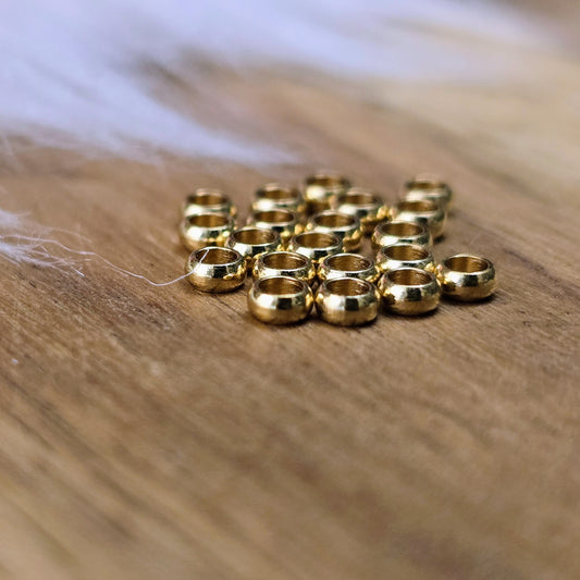 Goldfarbene Crimps aus Edelstahl (2,5 mm) im 20er-Set – perfekt zum Fixieren von Perlen & Verschlüssen in Schmuckprojekten. Robust, präzise & ideal für feine Designs.
