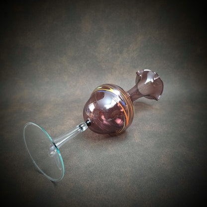 Handgeformte Vintage-Vase aus Glas mit bunten Farbwirbeln. Aus den 1970er Jahren – dekorativ & einzigartig.