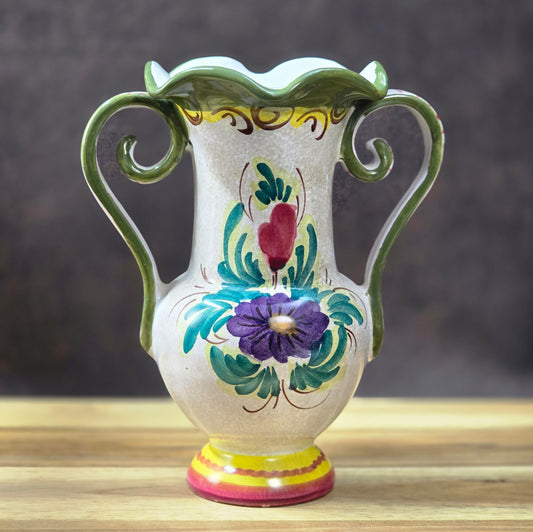Italienische Amphoren-Vase, handbemalt, Mid-Century 1950er/1960er, florale Keramik mit Craquelé-Glasur.