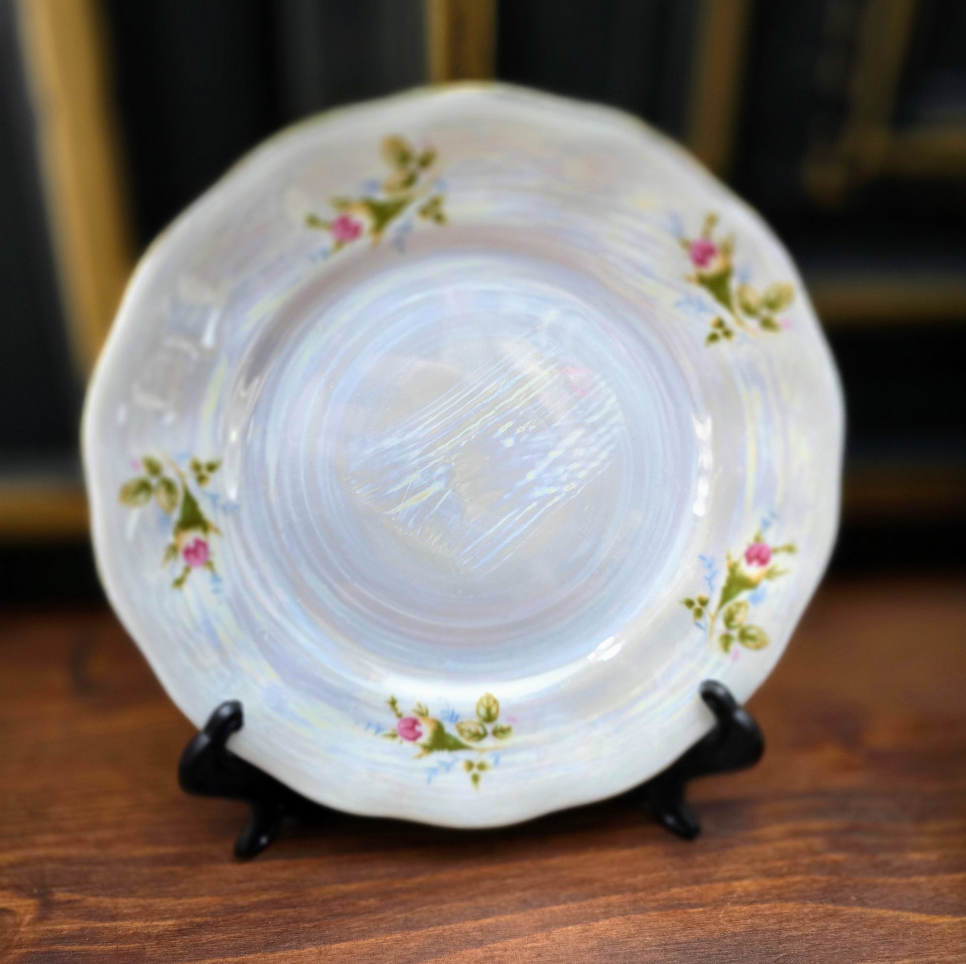 Jarolina Vintage Sammelgedeck (1970er): Lusterware mit Rosen & Golddekor – Tasse, Untertasse, Teller – stilvoll & romantisch!