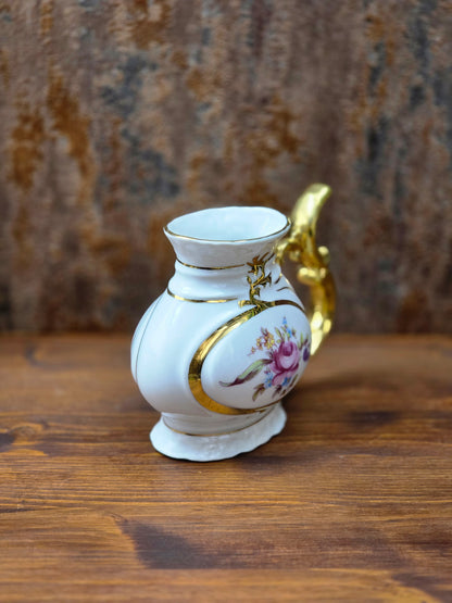 Karlsbad Trinkbecher aus Porzellan mit reichem Golddekor, tschechoslowakische Bädertasse der 1970er Jahre, Exportmarke JOME.