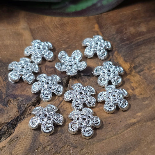20 filigrane Perlenkappen, 12 mm, .925 Sterling Silber versilbert – ideal zum Verzieren & Schützen von Perlen. Must-have für Schmuckherstellung & DIY-Projekte.