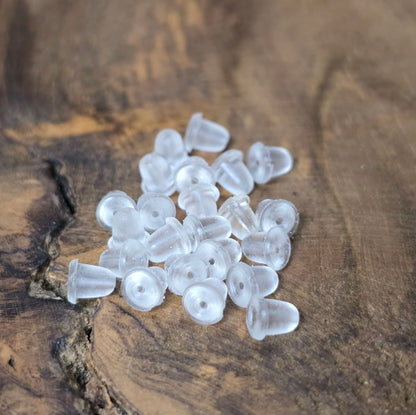 200 Silikonstopper für Ohrstecker (4 mm), matt-weiß. Sicherer Halt für DIY-Schmuck und Ersatzteile. Praktisches Schmuckzubehör aus Silikon für deine Schmuckherstellung.