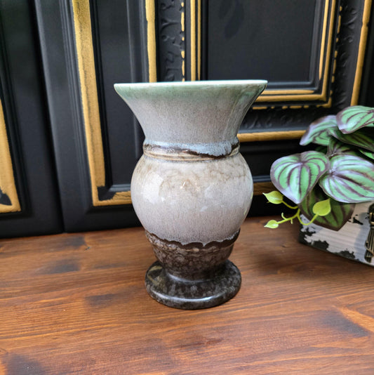 Vintage-Strehla-Vase sichern – seltenes DDR-Original mit charakteristischer Laufglasur, perfekt für Retro-Interior & Sammler.