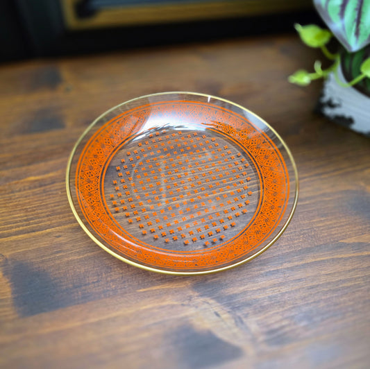 Vintage Glasschale (16 cm) mit floralen Motiven & Goldrand aus der DDR – VEB Thermoform Olbernhau, ca. 1970er. Ideal für Snacks oder als stilvolle Tischdeko!