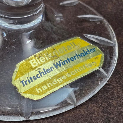 Elegante Vintage Rosenvase aus Kristallglas – stilvoll & handgeschliffen, perfekt für Einzelblumen.