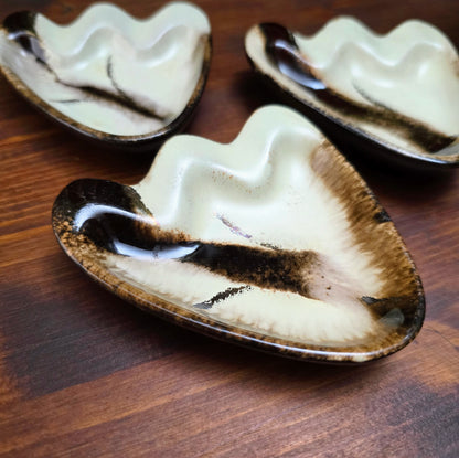 Bay 3er Aschenbecherset mit Laufglasur Beige/Braun – 1960er Jahre – West German Pottery im Mid Century Look – top Zustand, dekorativ & funktional.