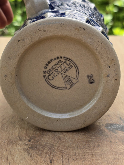 Bodenmarke eines Bierseidels aus Westerwald Steinzeug mit Stempel Made in Germany