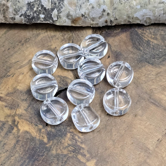 Kleine, flache Glasperlen transparent und farblos, für die individuelle Schmuckherstellung.