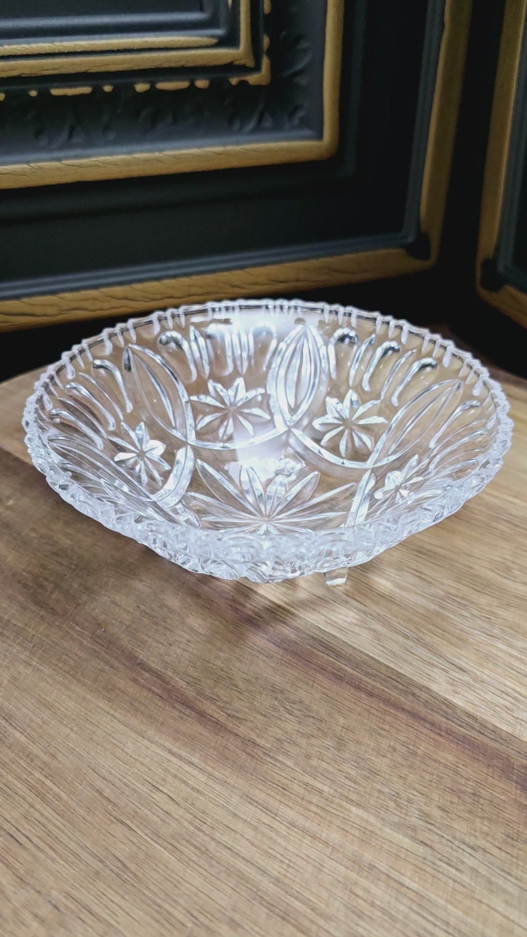 Edle Vintage Kristallschale mit Fuß & Dekorschliff – 60er Jahre Midcentury Deko – perfekt für Schmuck, Süßes oder als Sammlerstück