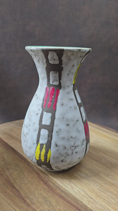 Jasba Keramikvase im Mid-Century-Stil – 60er/70er Original aus West Germany, Türkis-Innenglasur & farbiges Reliefmuster, top erhalten.