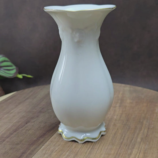 Rosenthal Vase im Rokoko-Stil (ca. 1970), Classic Rose Serie. Mit Goldrand, floralem Dekor & elegantem Fuß – ideal für stilvolle Vintage Deko.