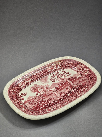 Vintage Villeroy & Boch Rusticana Servierplatte in ovaler Form mit rotem Landschaftsdekor und reliefiertem Perlrand, schräg von oben