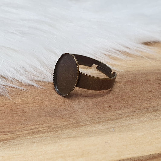 Ring Rohling, Ringschiene, mit Klebewanne Oval, 10x14mm, antik bronzefarbig, unisize
