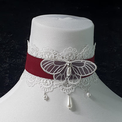 Choker, Velours & Spitze, Bordeaux & Weß, mit Schmetterling, Kropfband, Dirndlschmuck