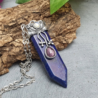 Anhänger Lapis Lazuli, Spitze, mit silberfarbiger Kette