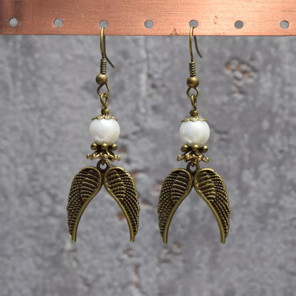 Lange Ohrhänger mit Engelsflügel ~ Believe in you ~ im Vintagestil, antik bronzefarbig