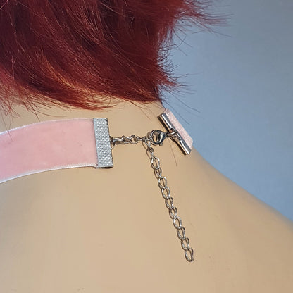 Choker mit Röschen, Samt, Rosa, Halsband, Kropfband, Dirndlschmuck